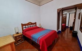 Hotel Suites Del Centro